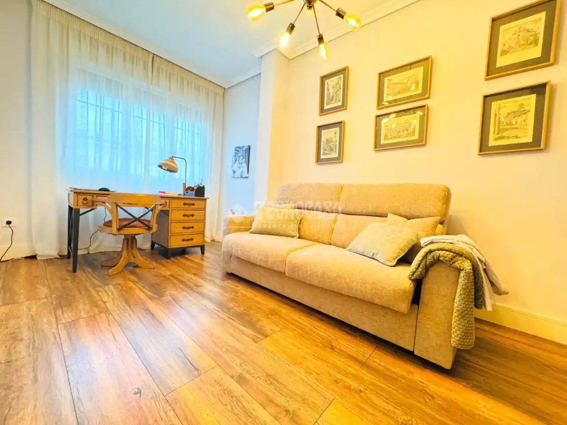 Habitación de Casa adosada en venta en Pepino con Aire acondicionado, Calefacción y Terraza