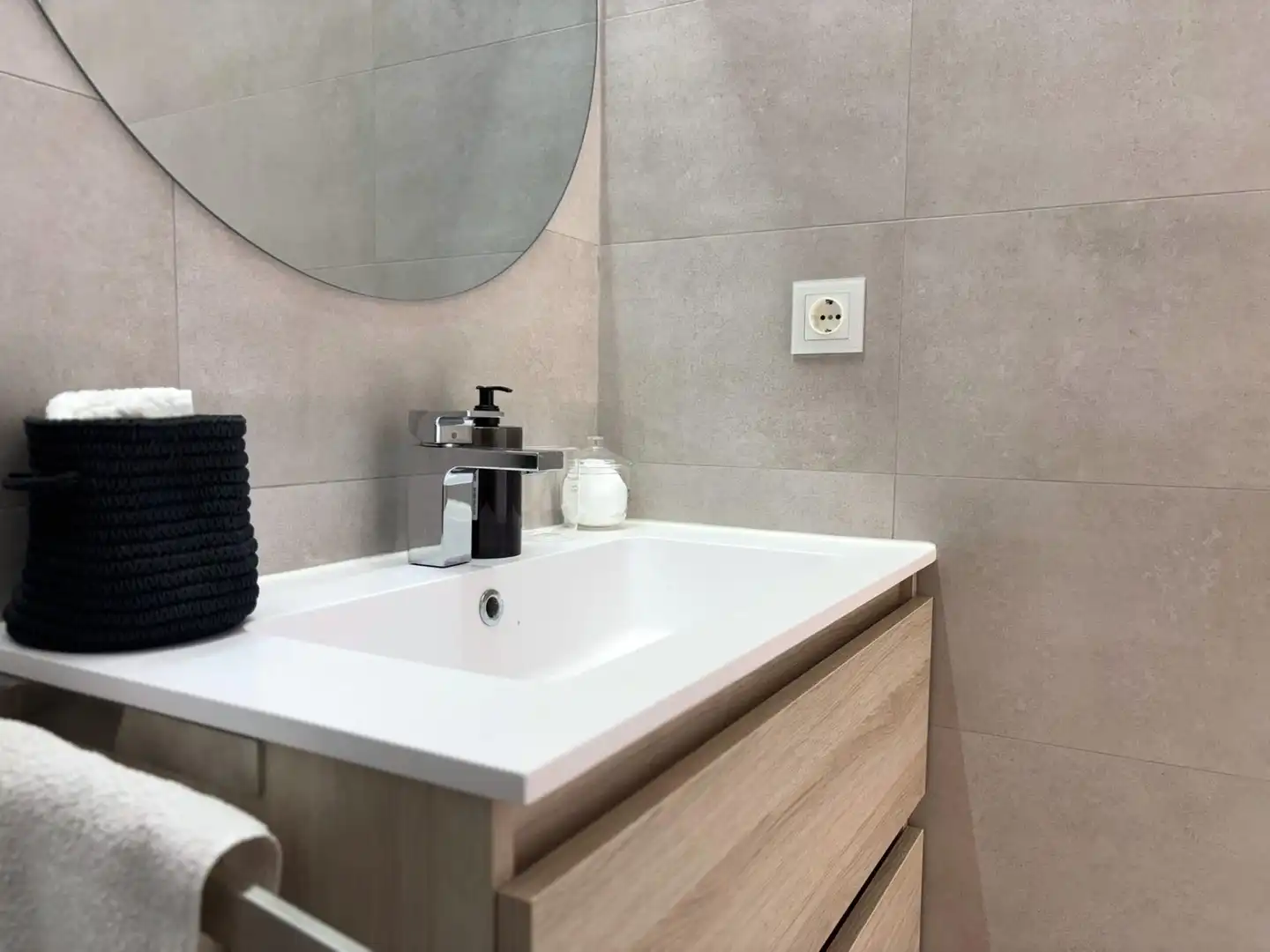 Baño de Ático en venta en Marbella con Terraza