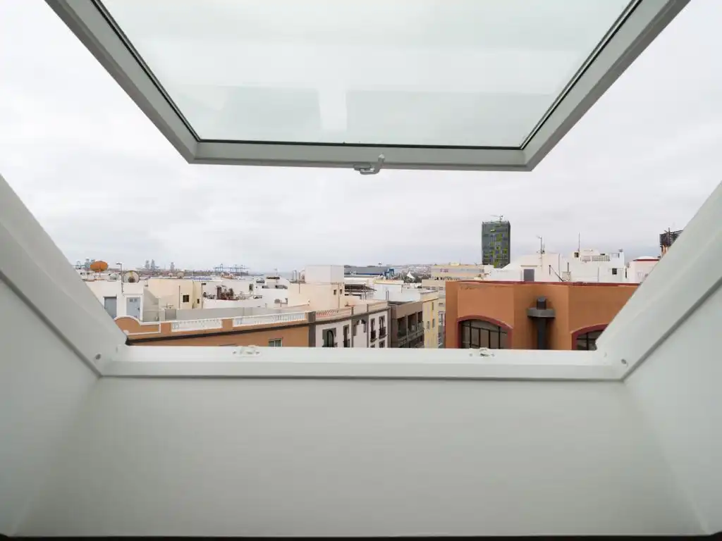 Terrasse von Maisonette zum Verkauf in Las Palmas de Gran Canaria mit Abstellraum, Möbliert und Ofen