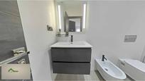 Bathroom of Flat for sale in Estepona  with Furnished and Community pool