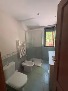 Baño de Piso en venta en Valladolid con Calefacción, Terraza y Trastero