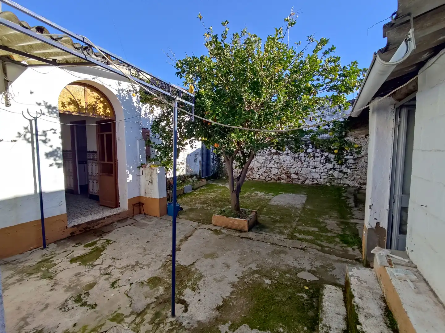 Exterior view of Houses for sale in Burguillos del Cerro