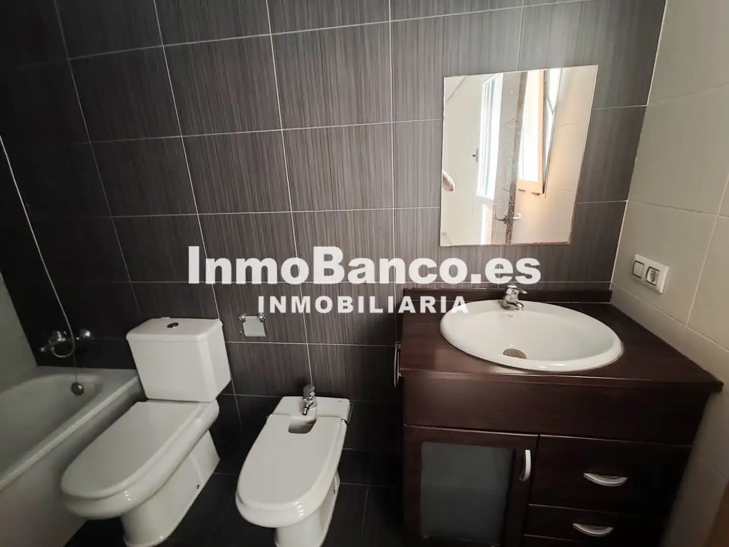 Piso con ascensor en venta en Carrer de Sant Valerià 27B, imagen 13