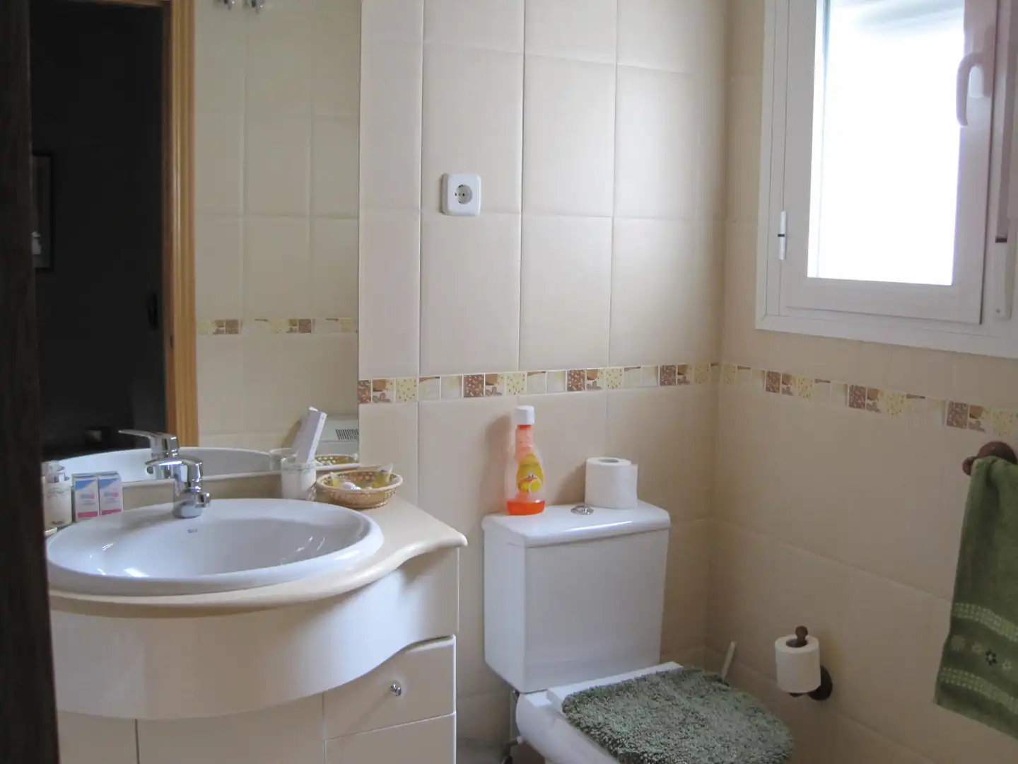 Baño de Dúplex de alquiler en Camarma de Esteruelas con Aire acondicionado, Amueblado y Horno