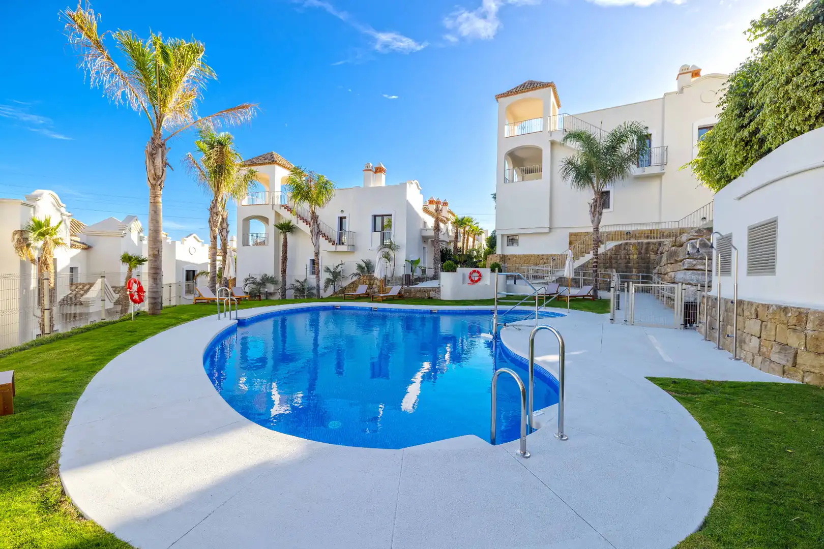 Casa adosada en venta en Calle Perú, Valle Romano Golf
