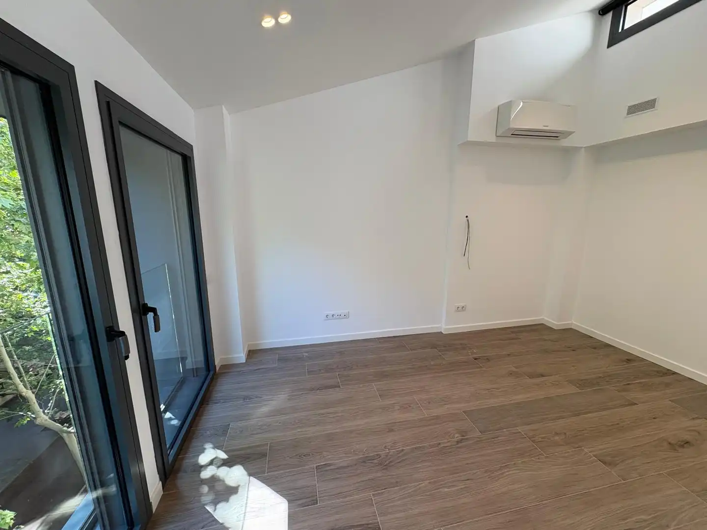Dormitori de Dúplex de lloguer en Sabadell amb Aire condicionat, Calefacció i Terrassa