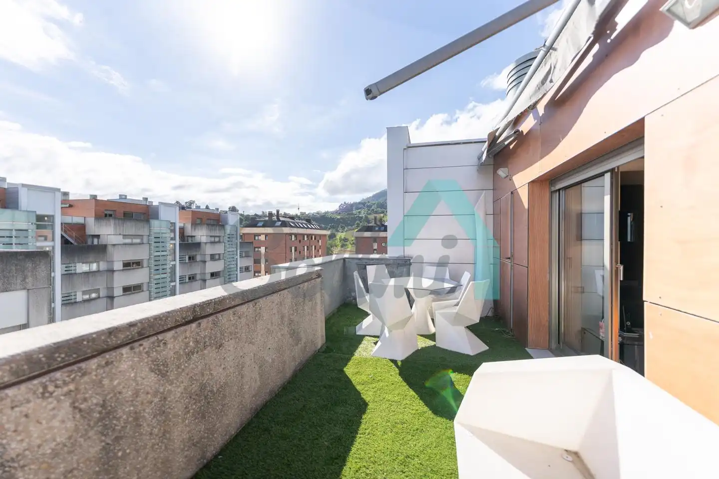 Terrasse von Maisonette zum Verkauf in Oviedo  mit Heizung, Terrasse und Abstellraum