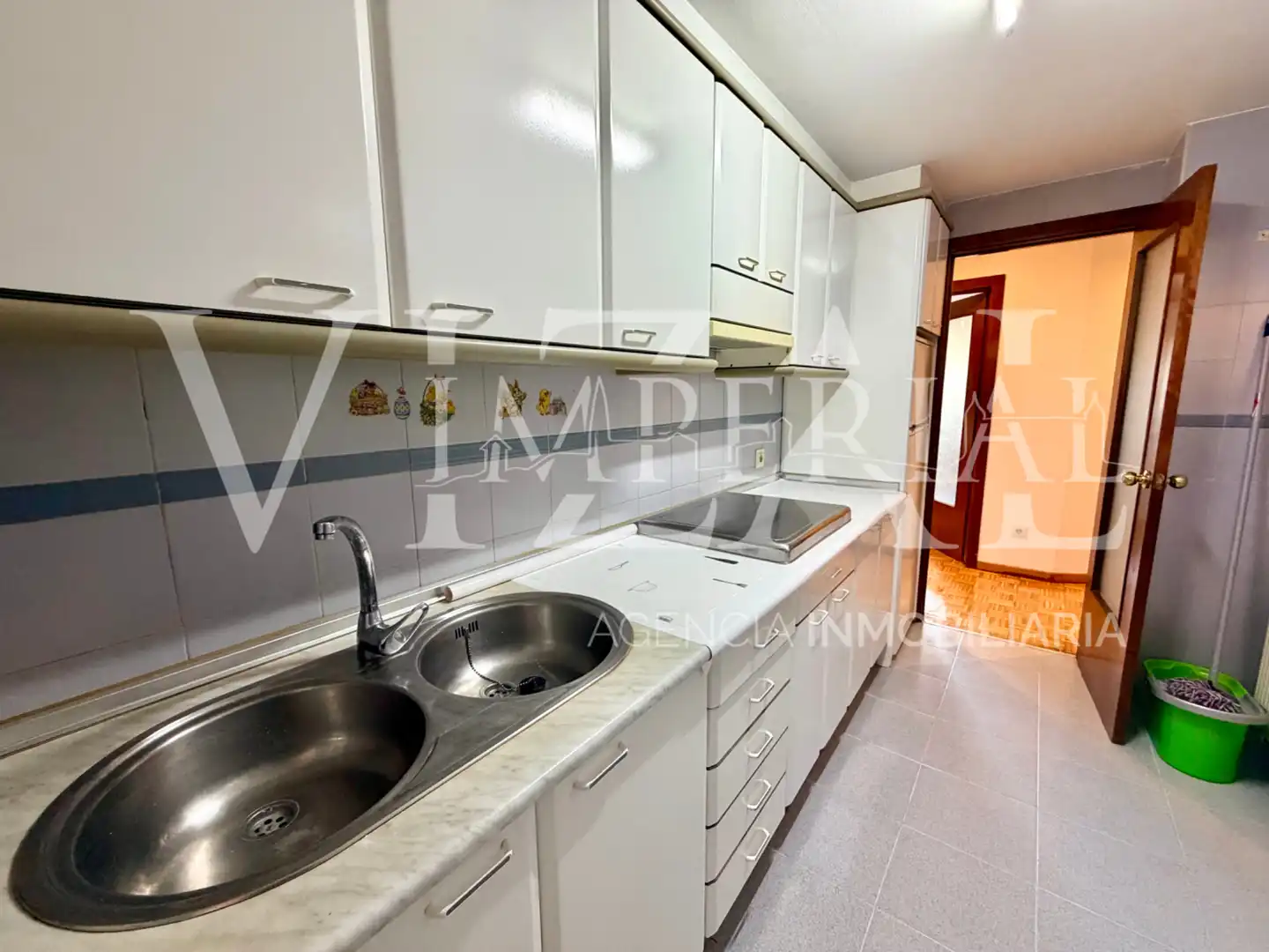 Flat with pool for sale in Calle Río Estenilla, imagen 12