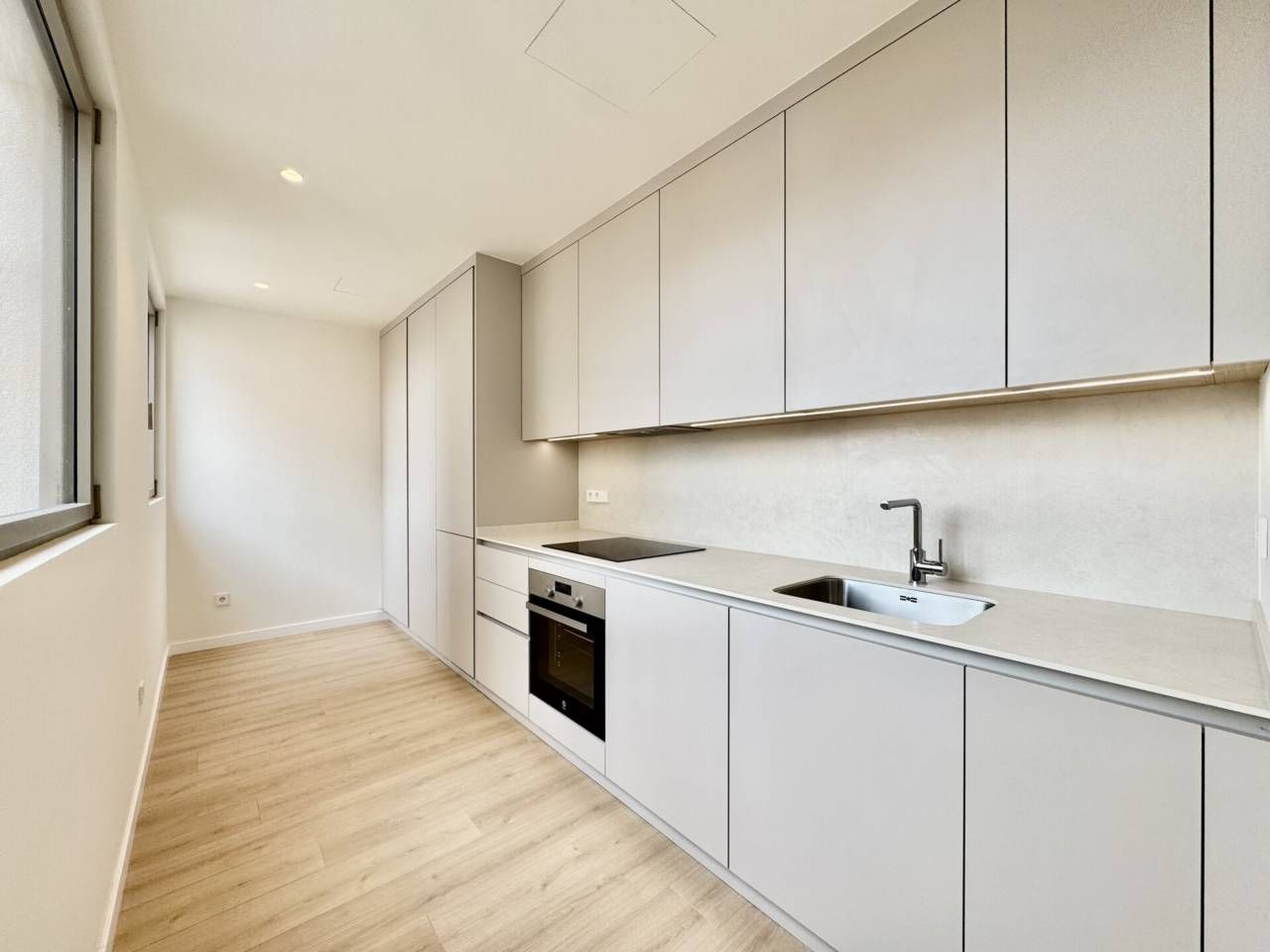 Kitchen of Attic for sale in  Palma de Mallorca  with Air Conditioner, Heating and Parquet flooring