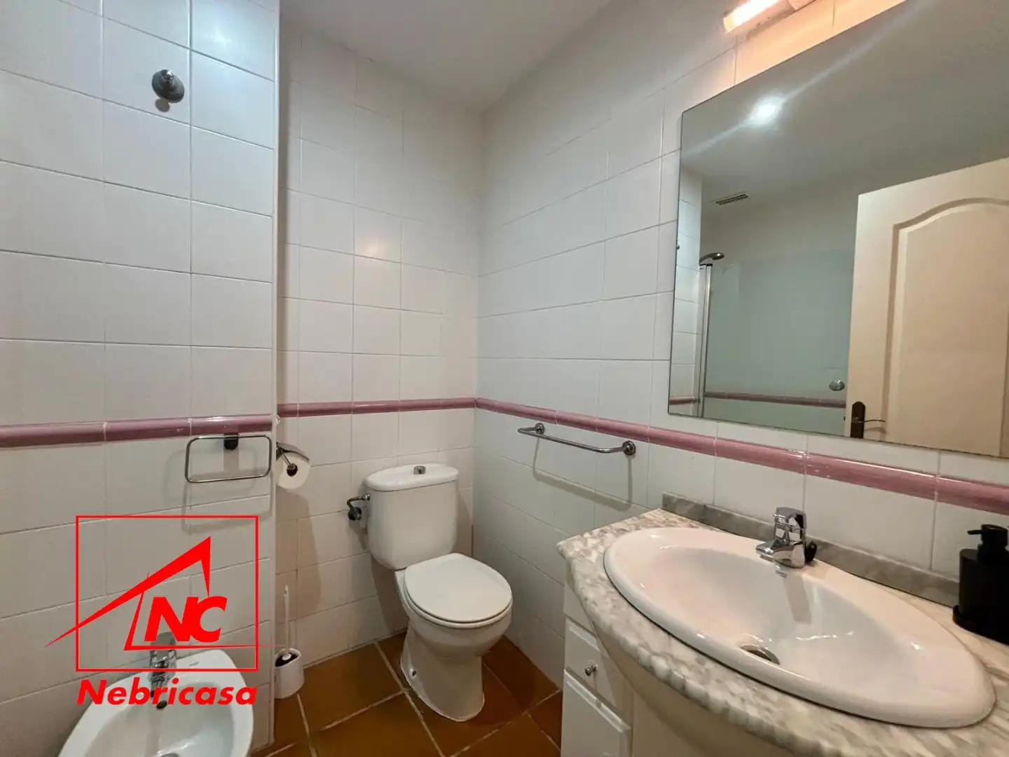 Bathroom of Flat for sale in Rota  with Terrace, Storage room and Swimming Pool