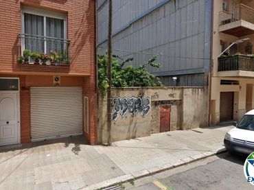 Terreno residencial en venta en Carrer Oliva 87 87