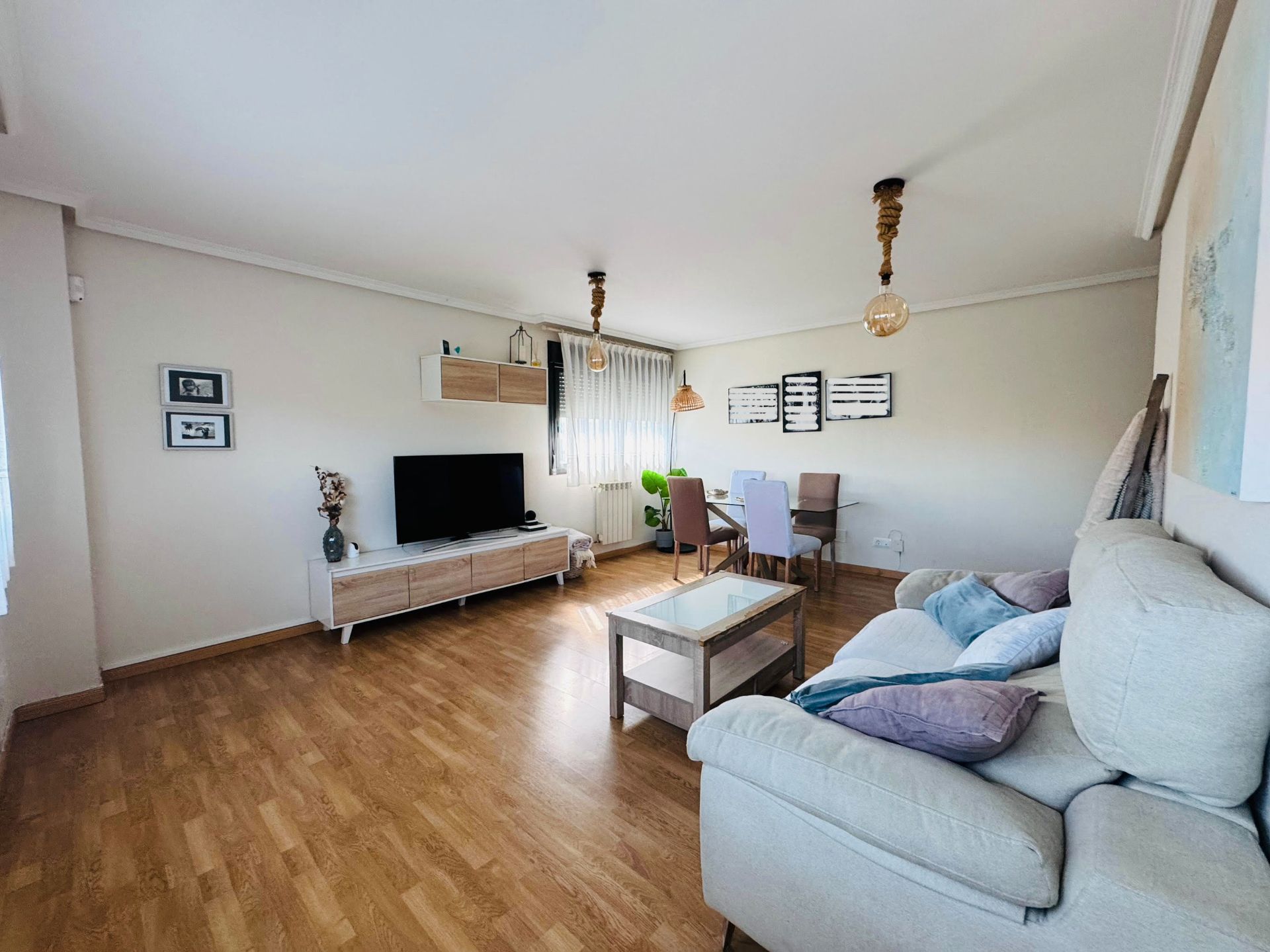 Living room of Duplex for sale in El Escorial  with Heating and Storage room