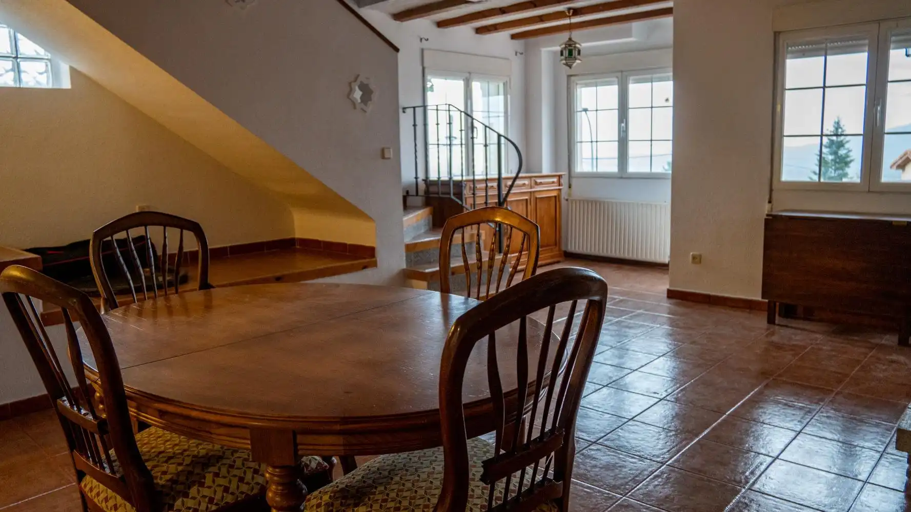 Esszimmer von Einfamilien-Reihenhaus zur Miete in Miraflores de la Sierra mit Heizung, Möbliert und Balkon