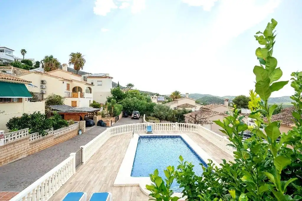Vista exterior de Casa o chalet en venta en Xaló con Aire acondicionado, Jardín privado y Terraza