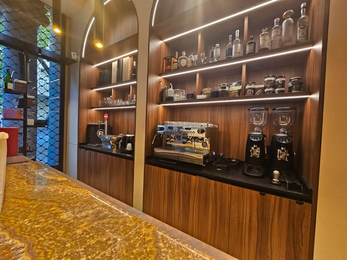 Business premises for transfer in Gràcia, imagen 17