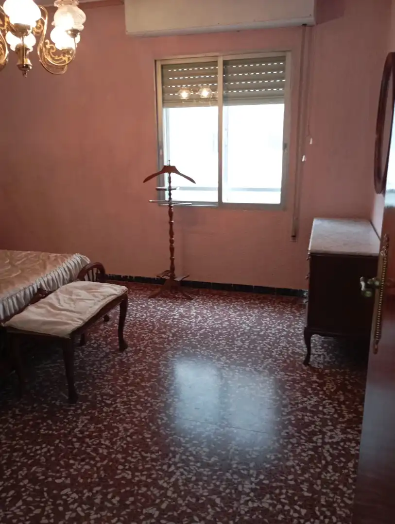 Habitación de Piso en venta en Zaragoza con Calefacción, Jardín privado y Terraza