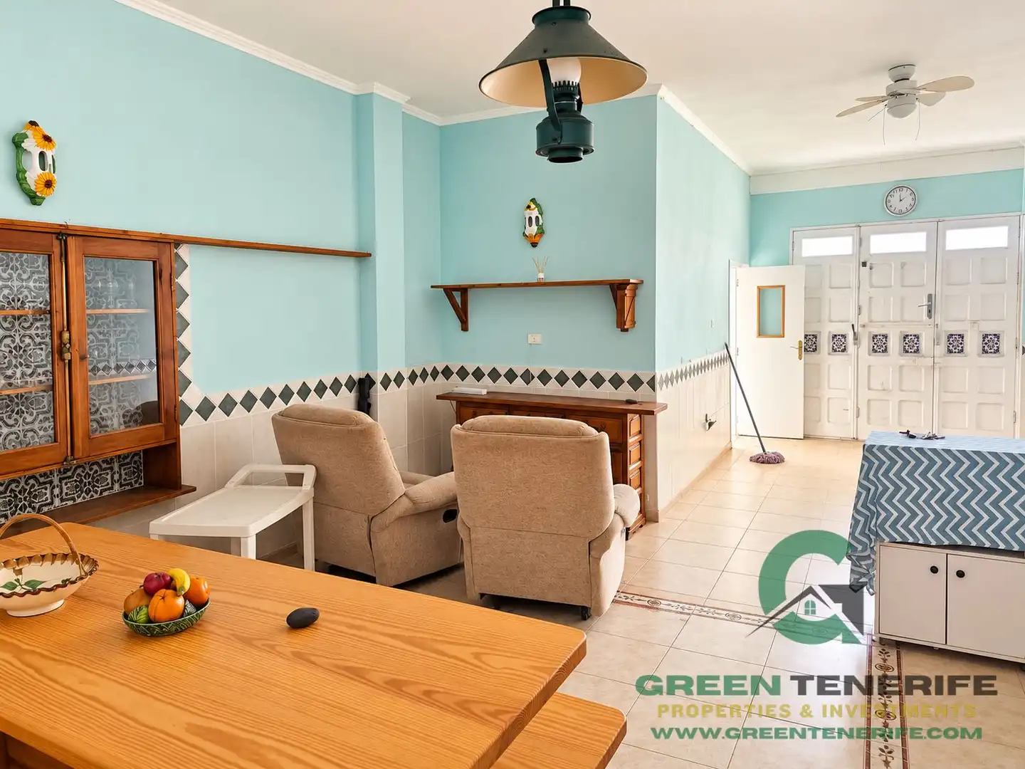 Sala de estar de Casa adosada en venta en Arico con Terraza