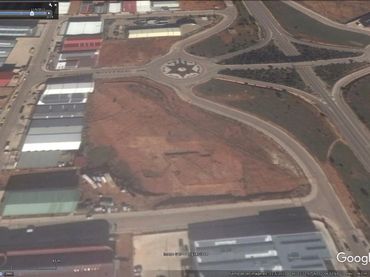 Terreno industriale in vendita a Reyes Católicos - Paseo San Antonio