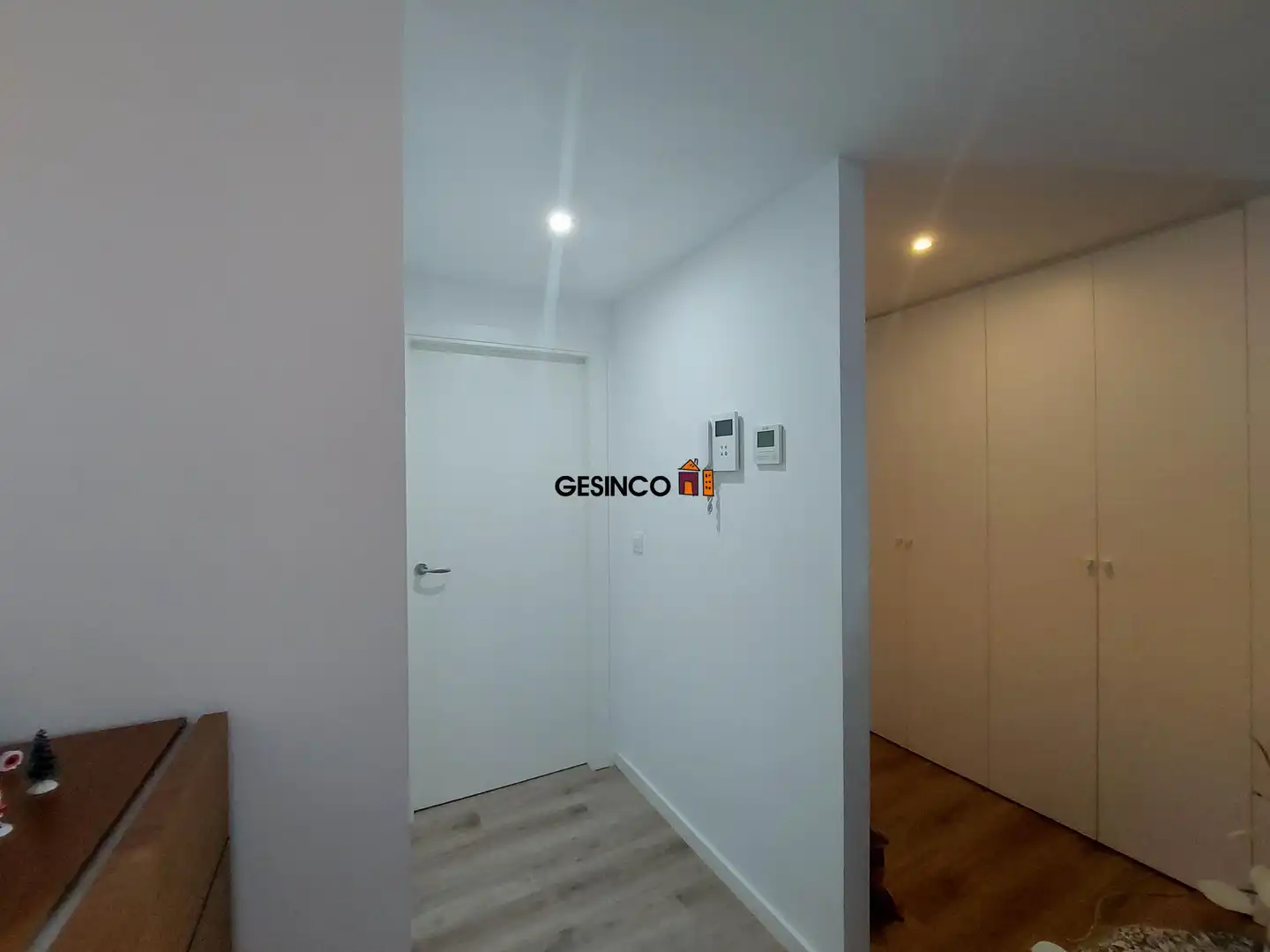 Wohnung zum Verkauf in Xàtiva mit Klimaanlage, Terrasse und Abstellraum