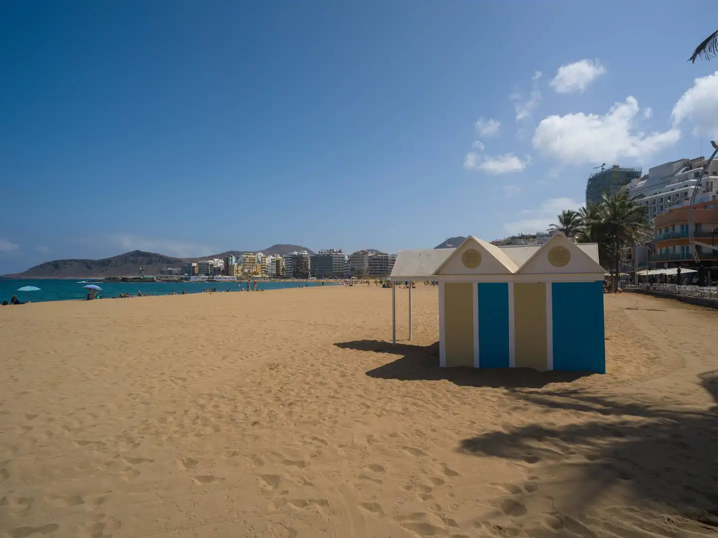 Vista exterior de Pis en venda en Las Palmas de Gran Canaria amb Aire condicionat