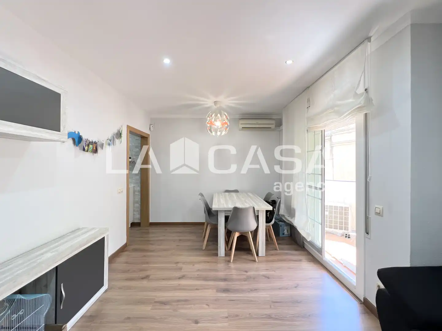 Appartamento con terrazza in vendita a Carrer de Rodrigo Caro, imagen 3