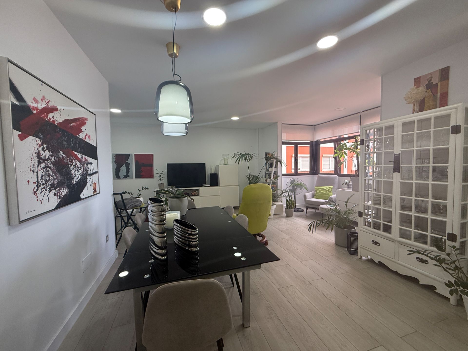 Flat for sale in Calle Rafael Mesa y López, Schamann - Rehoyas