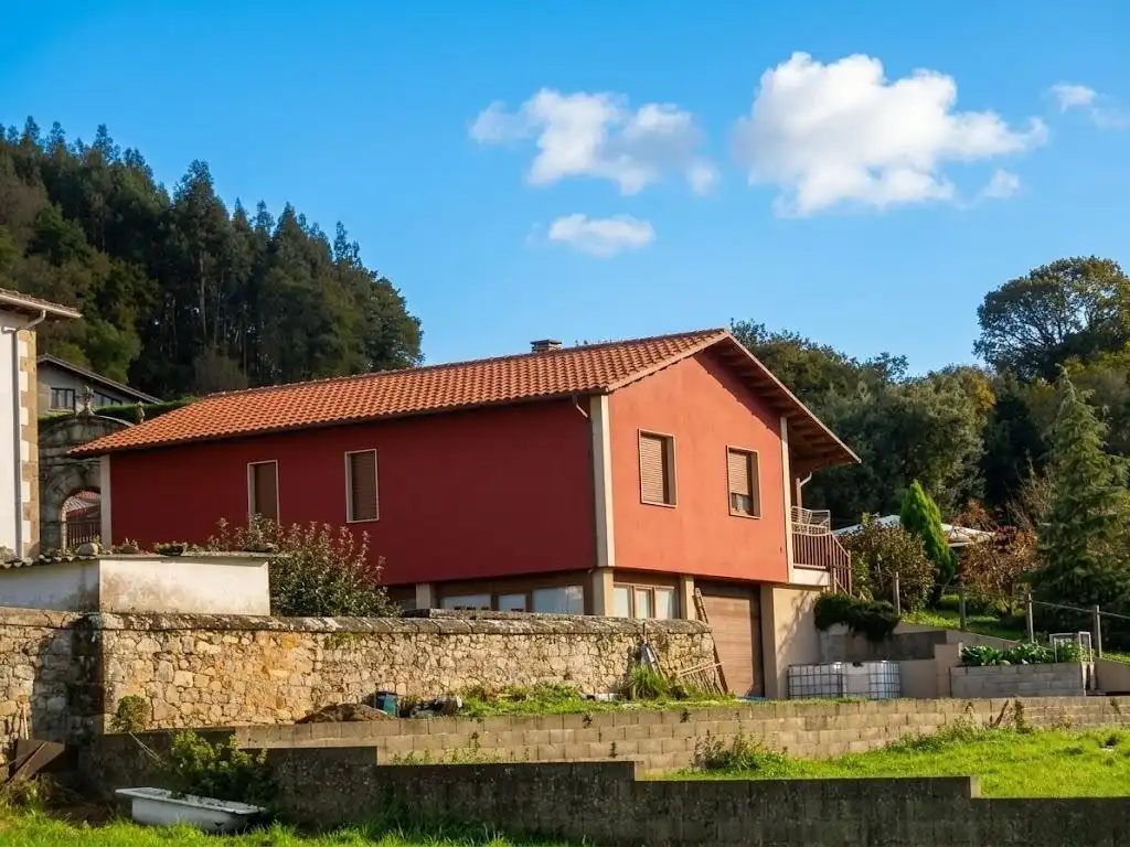 Xalet amb piscina en venda a Barcenilla