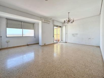 Living room of Flat for sale in Castellón de la Plana / Castelló de la Plana  with Air Conditioner and Balcony