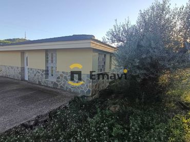 Adossat amb jardí en venda a Oeste