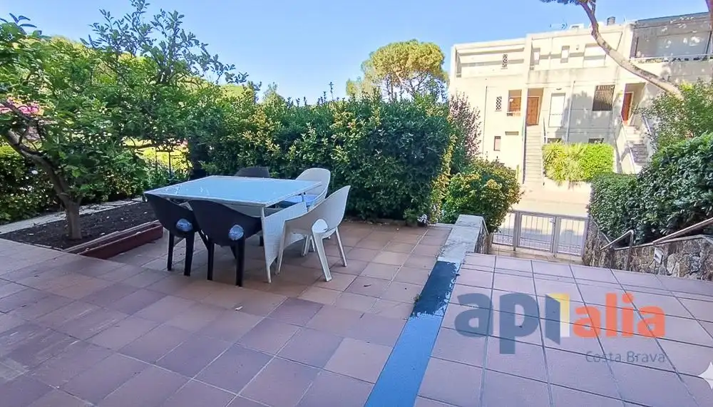 Duplex with terrace for sale in Volta de l´Ametller, imagen 5