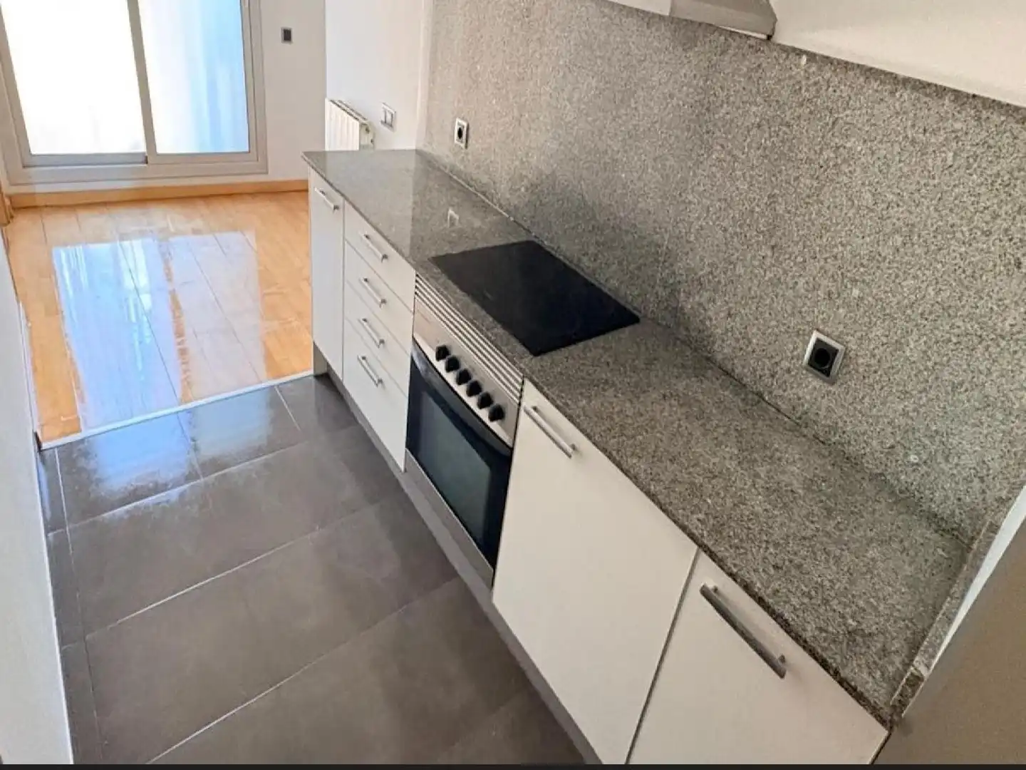 Cuina de Pis en venda en Vilafant amb Terrassa i Traster