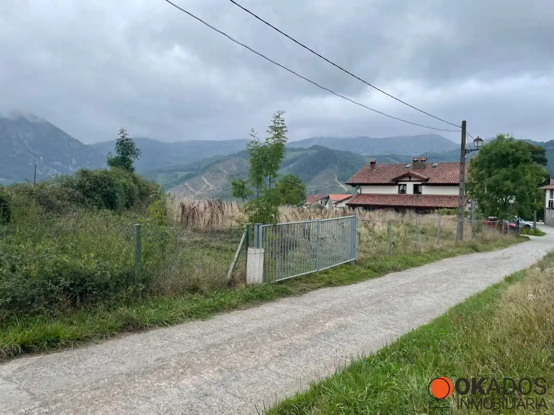 Residencial en venda en Larraun
