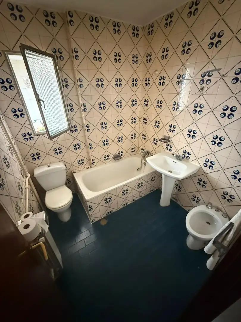 Baño de Piso en venta en Fuenlabrada con Calefacción y Terraza