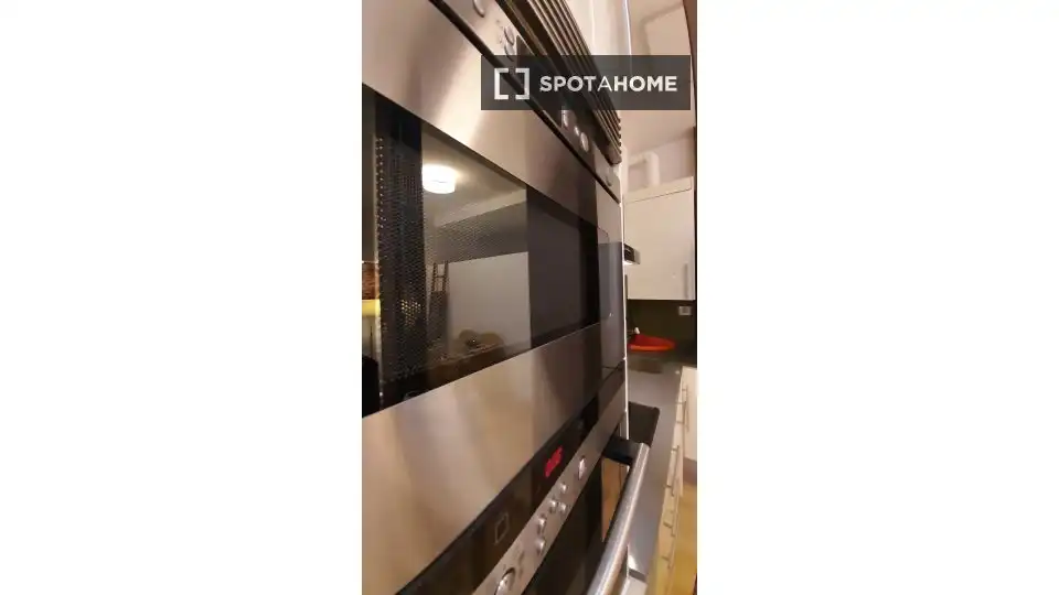 Kitchen of Apartments for share in Madrid  with Air Conditioner, Heating and Terrace