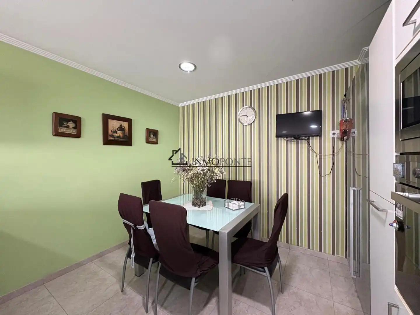 Comedor de Casa adosada en venta en Soutomaior con Calefacción, Jardín privado y Terraza