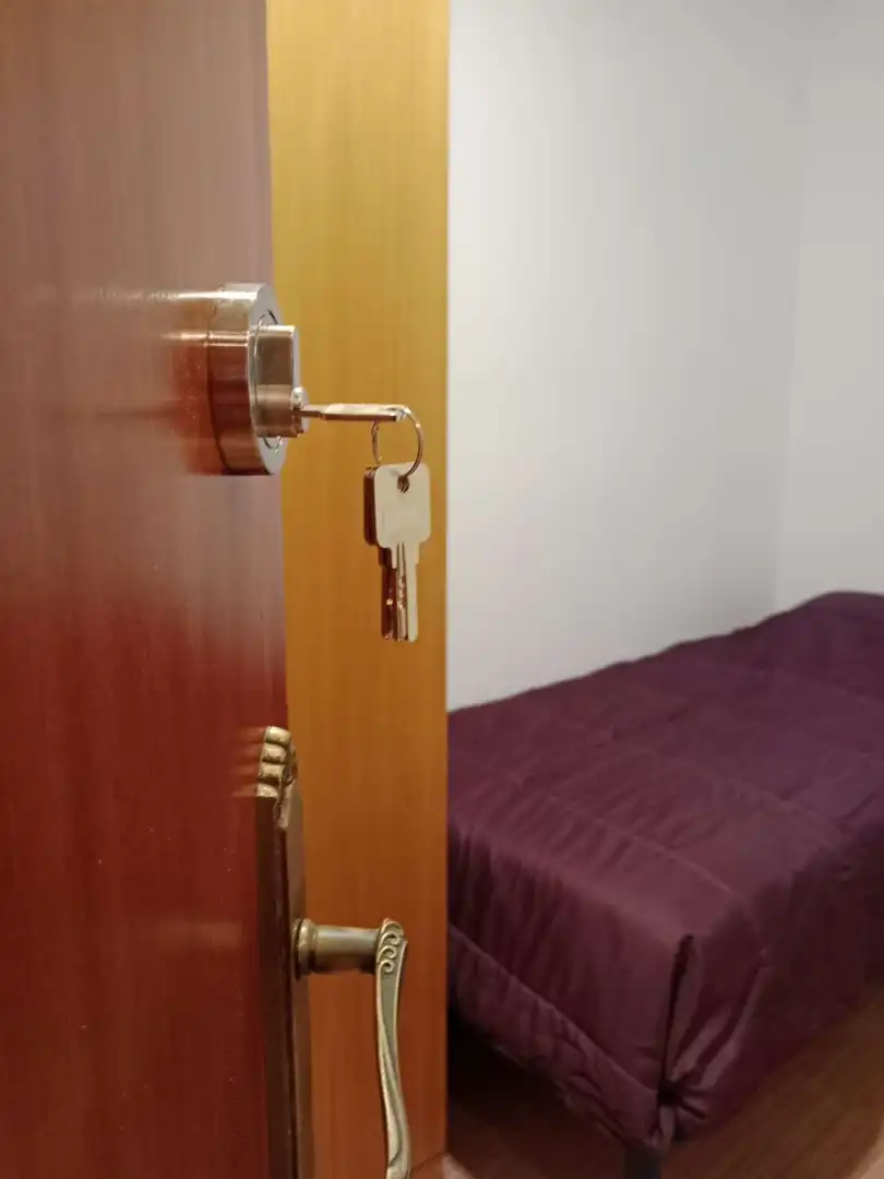 Bedroom of Flat for share in Badalona  with Air Conditioner, Terrace and Furnished