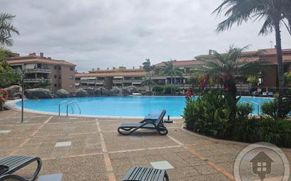 Piscina de Apartament en venda en Puerto de la Cruz amb Aire condicionat i Piscina comunitària