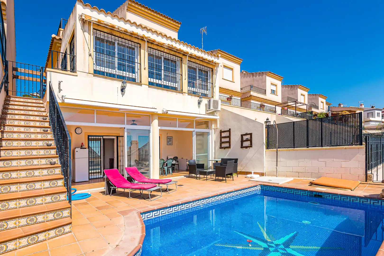 Piscina de Casa o chalet en venta en Aigües con Aire acondicionado, Terraza y Trastero