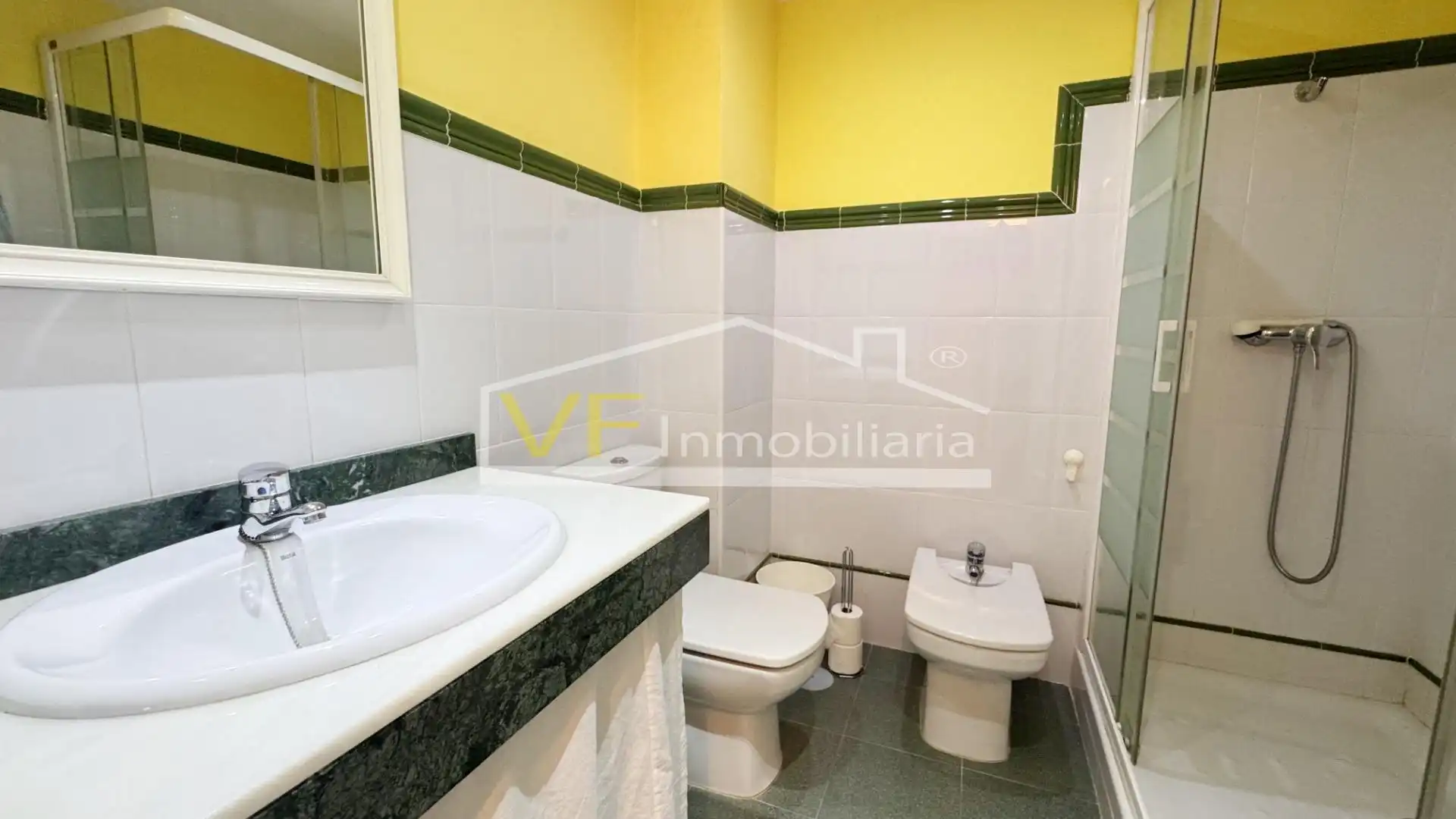 Baño de Piso de alquiler en Málaga