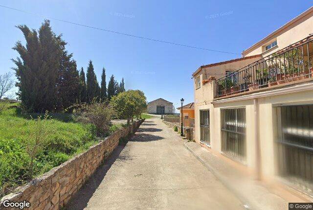 Piso en Venta en CL REAL  N- Polígono  Parcela en Alcolea del Pinar