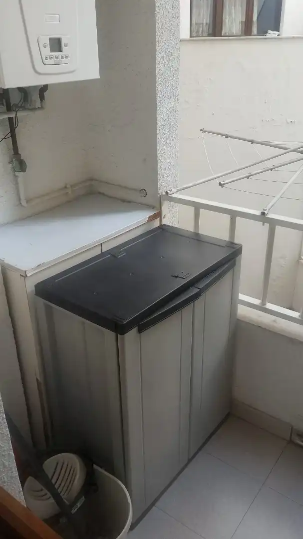 Terrasse von Wohnung zur Miete in Oviedo  mit Heizung, Parkett und Abstellraum