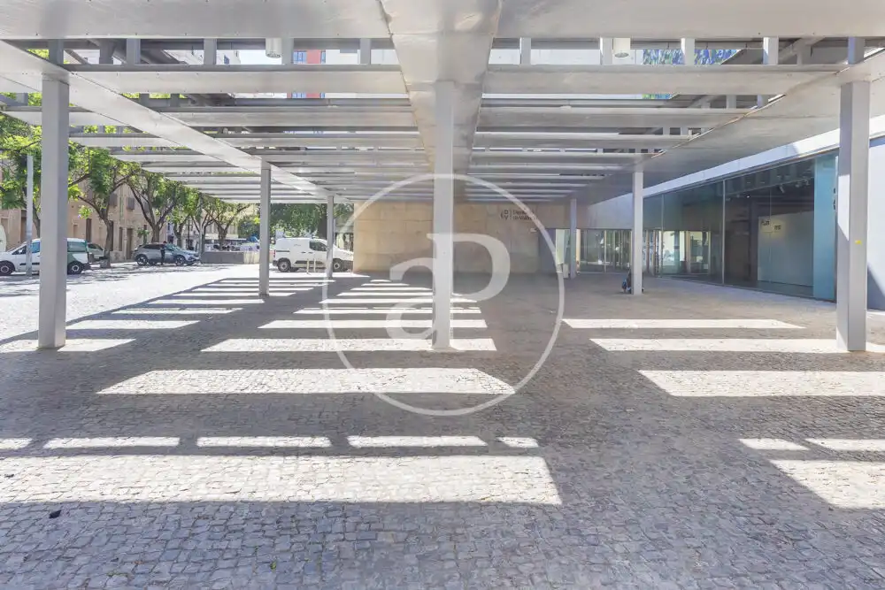 Parkplatz von Wohnung zur Miete in Valencia mit Klimaanlage und Heizung