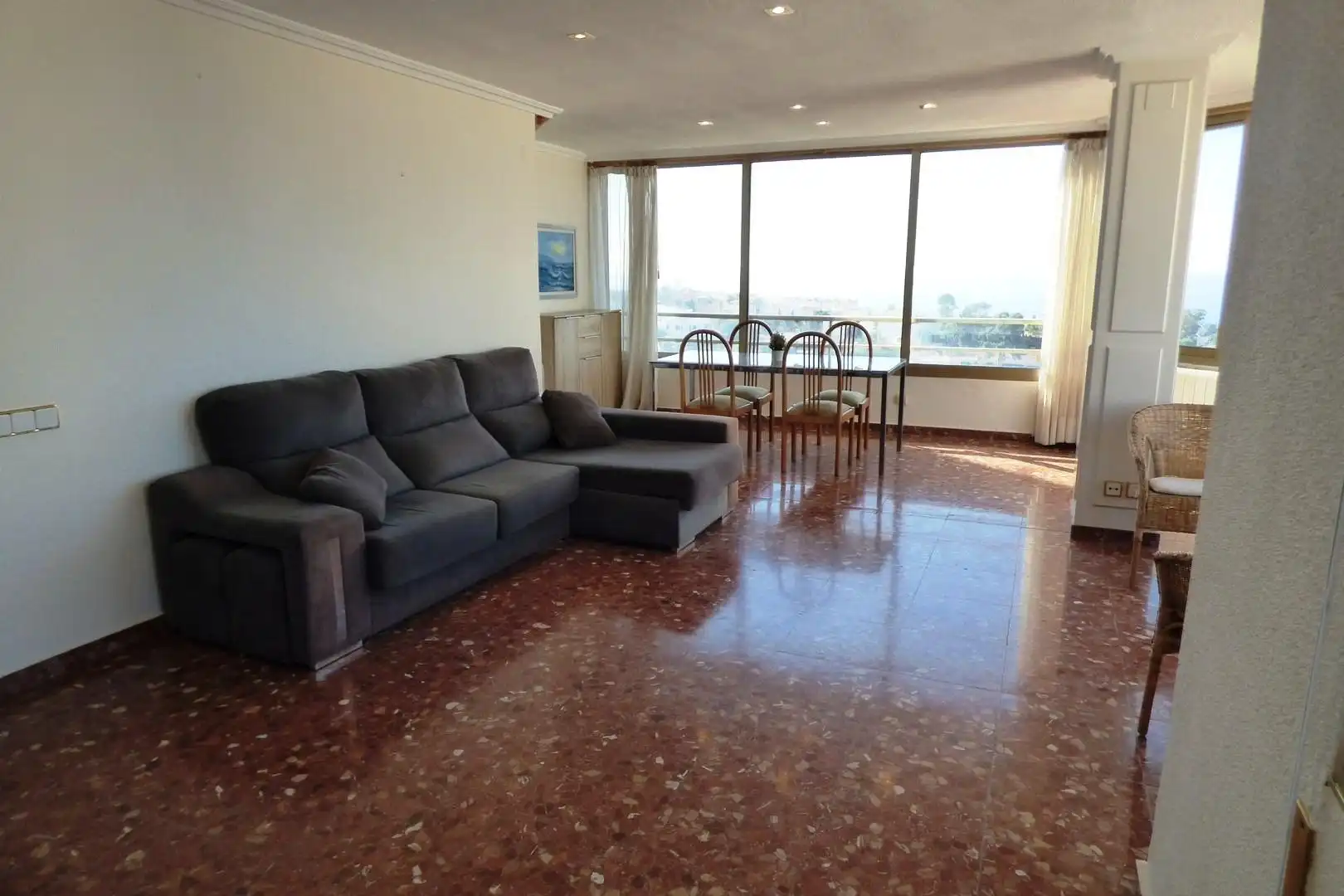 Wohnzimmer von Wohnung zum Verkauf in Alicante / Alacant mit Klimaanlage, Heizung und Privatgarten