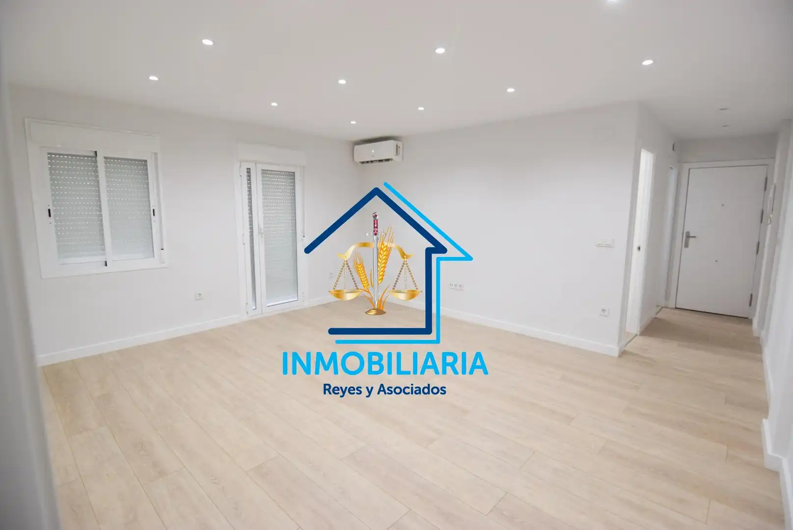 Flat for sale in Córdoba  with Air Conditioner and Heating