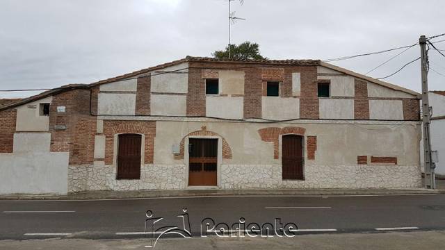 Casa adosada en Venta en Del Pozo en Bocigas