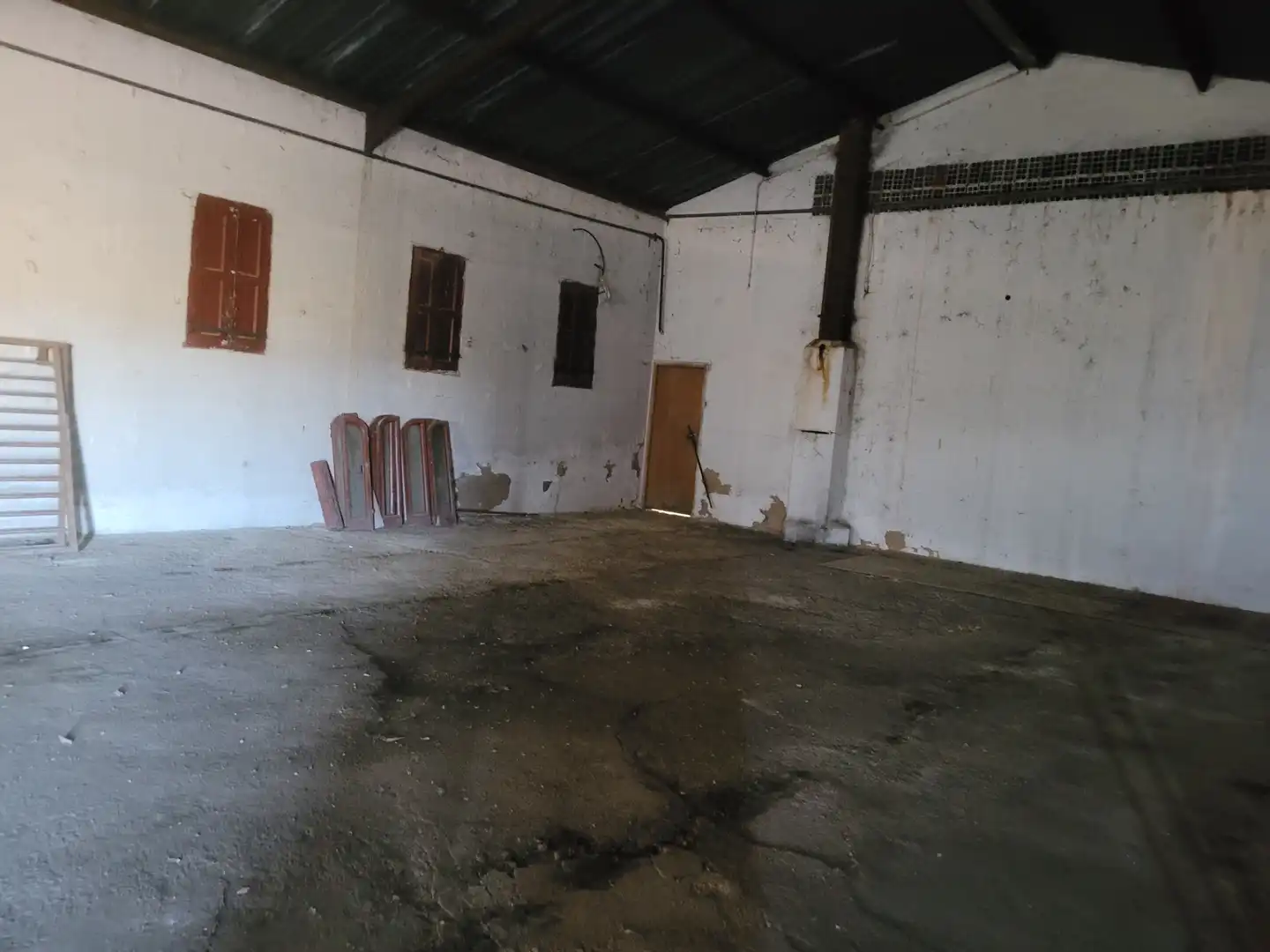Fabrikhallen zur Miete in Golmayo