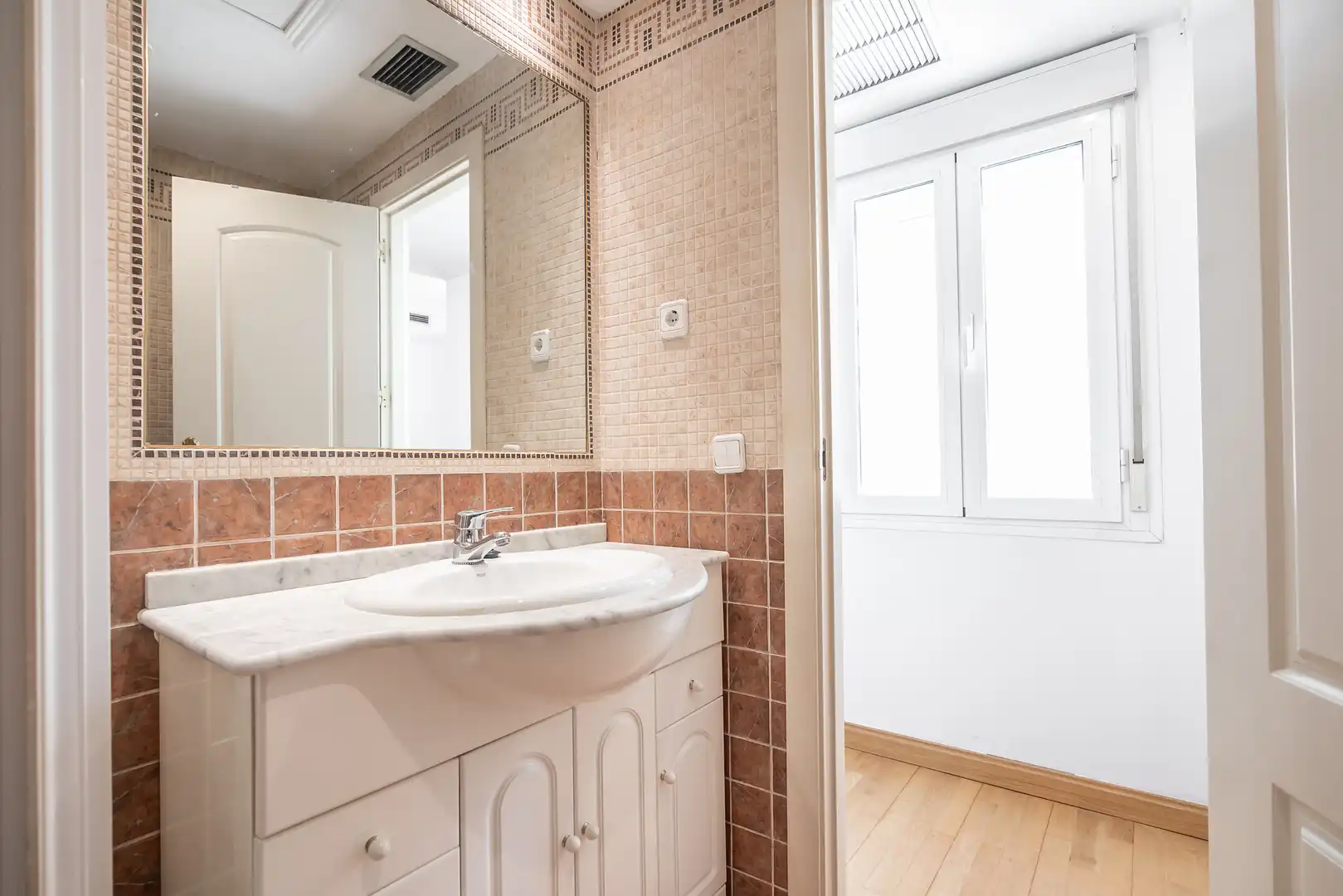 Flat with terrace for sale in Calle SAN ISIDRO LABRADOR, imagen 27