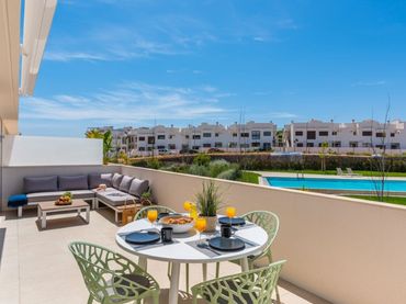 Penthouse with pool for sale in Calle Asturias Bal