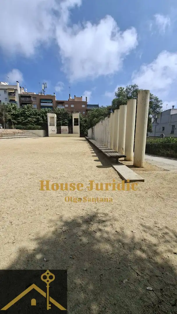 Piso con terraza en venta en Ronda Roca Blanca