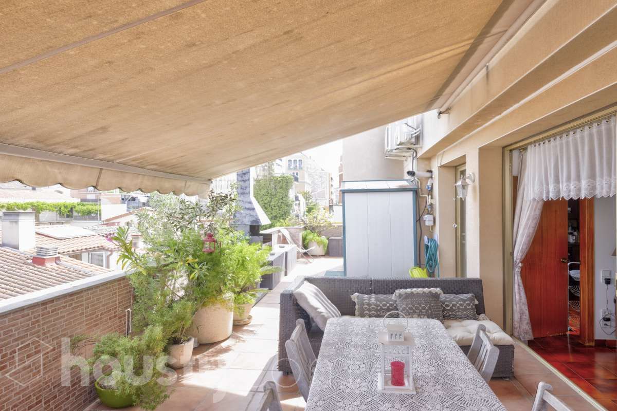 Attic for sale in Carrer de la Creu, Centre